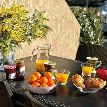 Rouge Gorge - A 500m Des Plages * ميميزا-بلاج